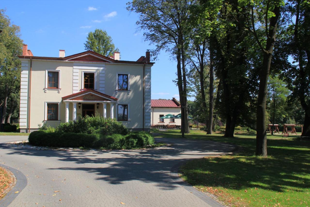 Dworek Korytków Acomodação com café da manhã Kamienna Wola  Exterior foto